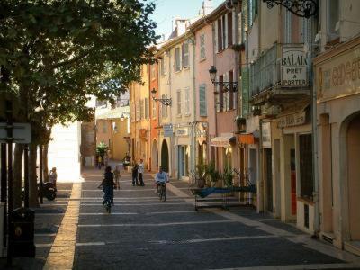 Magnifique Studio Au Coeur Historique De Fréjus Exteriér fotografie